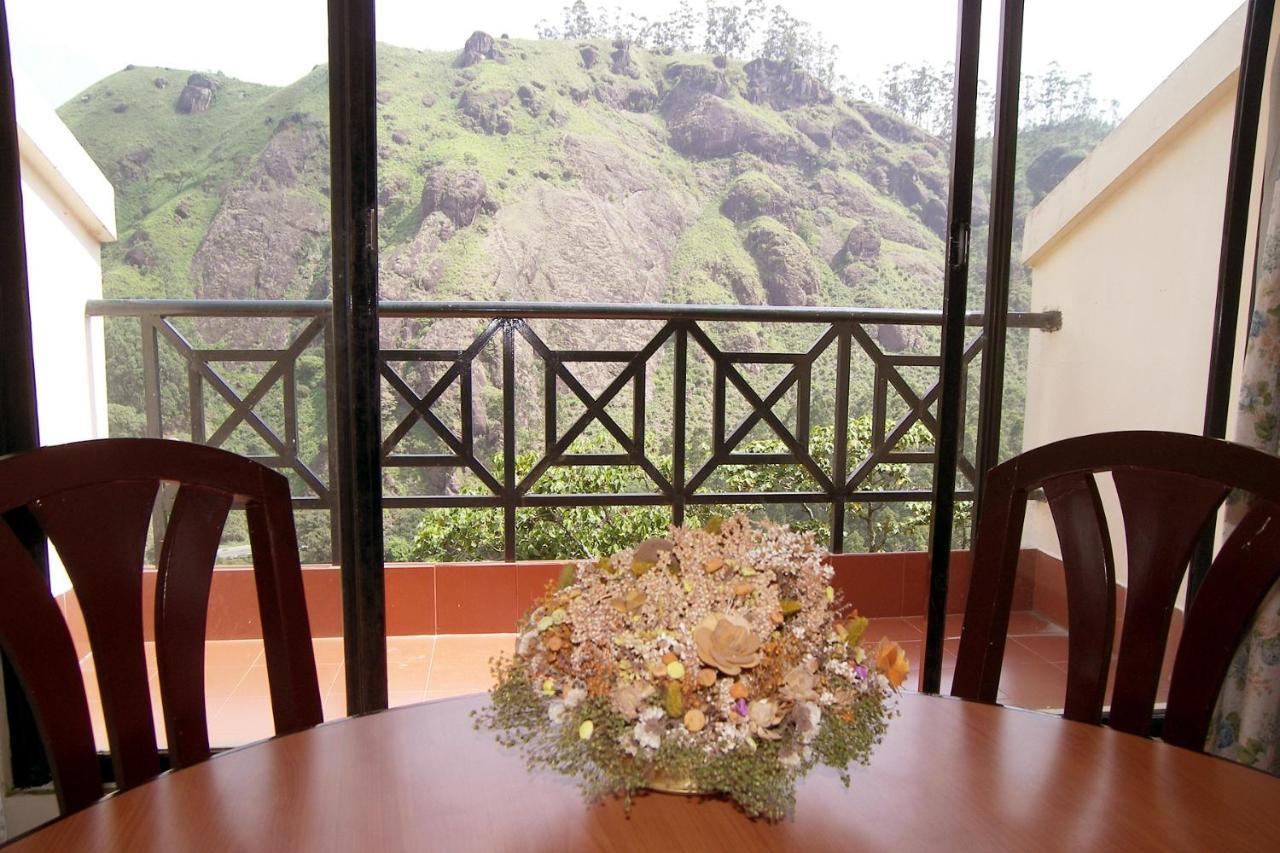 Abad Copper Castle Resort Munnar Esterno foto
