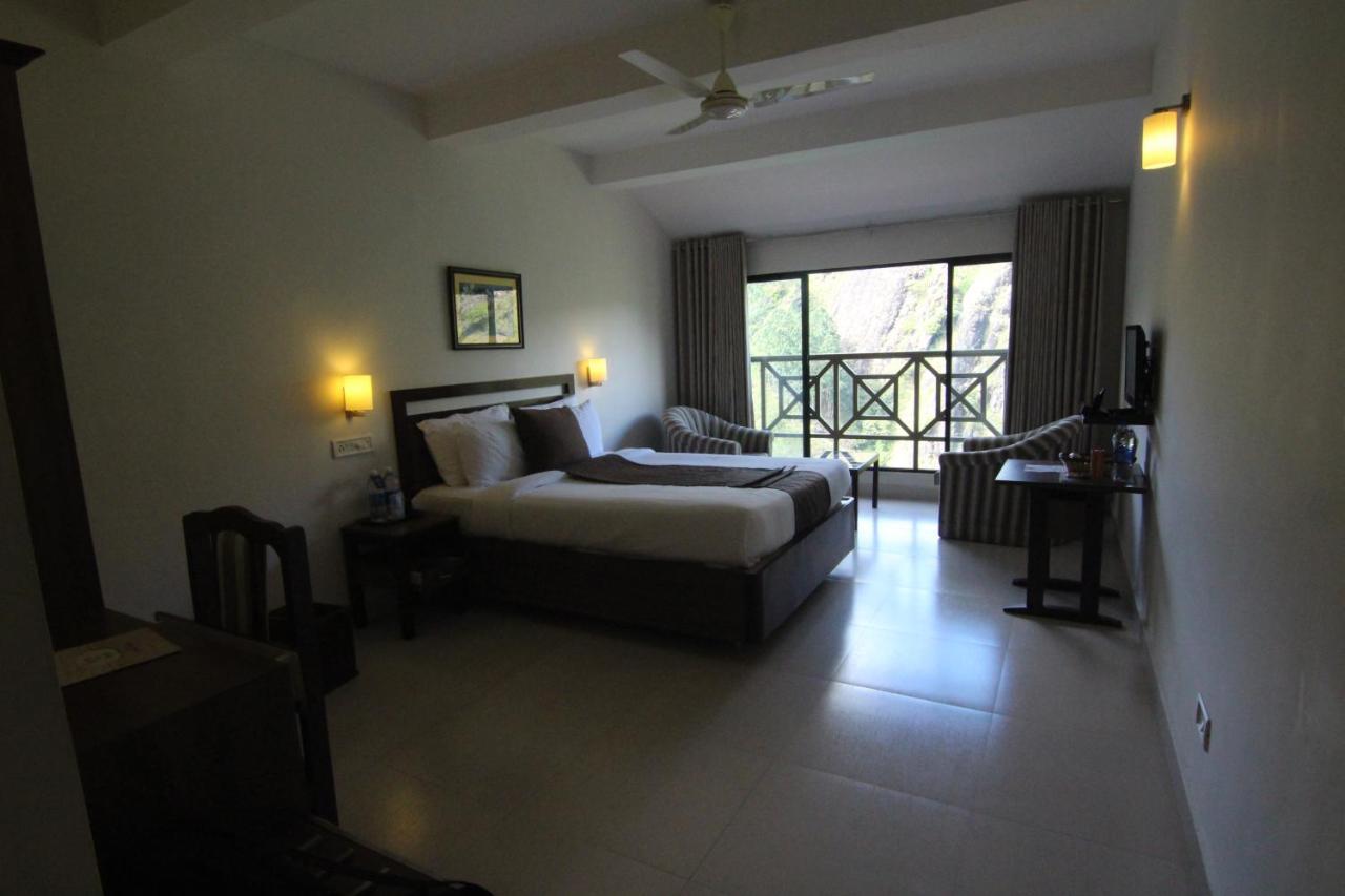 Abad Copper Castle Resort Munnar Esterno foto